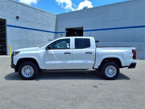 2025 Chevrolet Colorado WT