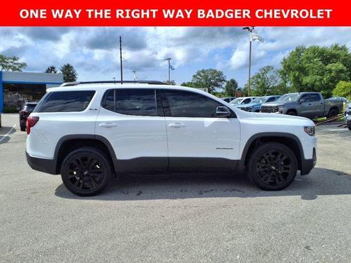 2022 GMC Acadia AWD SLE