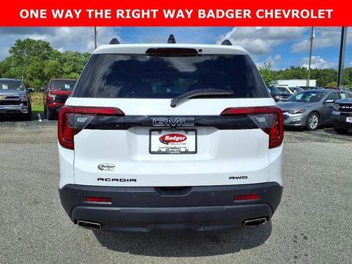 2022 GMC Acadia AWD SLE