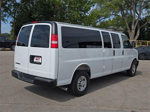 2025 Chevrolet Express 3500 RWD 3500 Extended Wheelbase LS