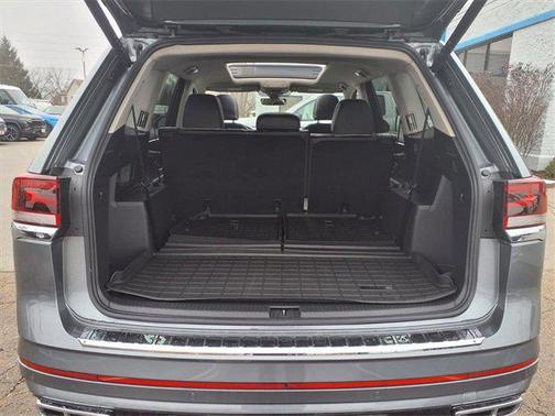 2024 Volkswagen Atlas 2.0T SEL Premium R-Line 4MOTION