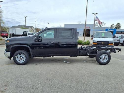 Black 2026 Chevrolet Silverado 2500 WT