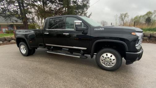 2025 Chevrolet Silverado 3500 High Country