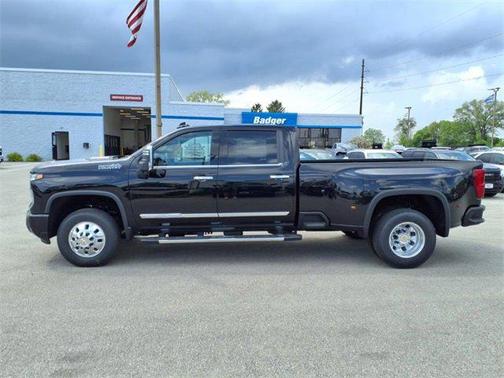 2025 Chevrolet Silverado 3500 High Country