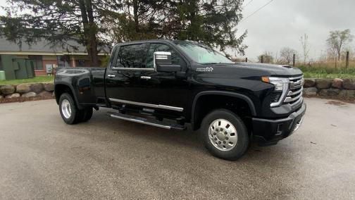 2025 Chevrolet Silverado 3500 High Country