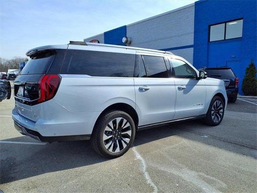 2025 Ford Expedition Max Platinum