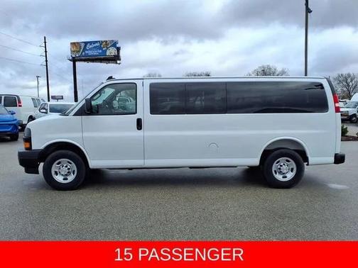 White 2025 Chevrolet Express 3500 RWD 3500 Extended Wheelbase LS