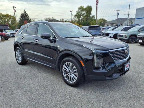2025 Cadillac XT4 Premium Luxury