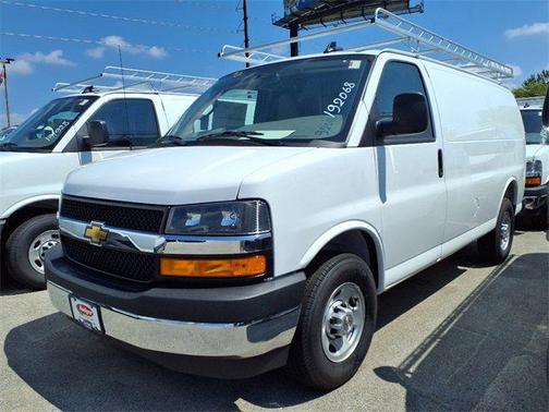 2025 Chevrolet Express 2500 RWD 2500 Regular Wheelbase WT