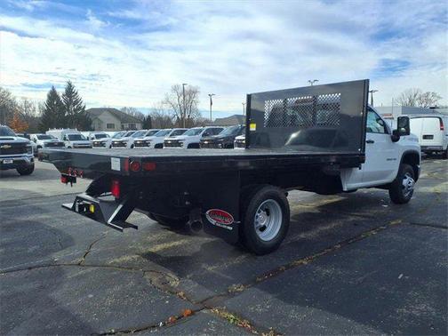 2025 Chevrolet Silverado 3500 WT