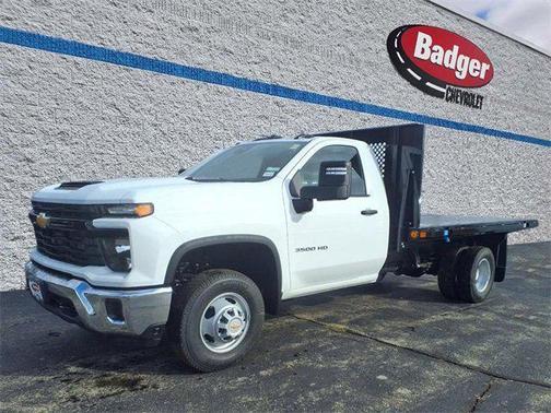 2025 Chevrolet Silverado 3500 WT