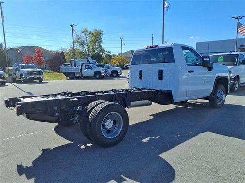2026 Chevrolet Silverado 3500 WT