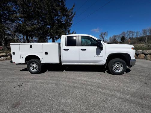 2024 Chevrolet Silverado 2500 WT