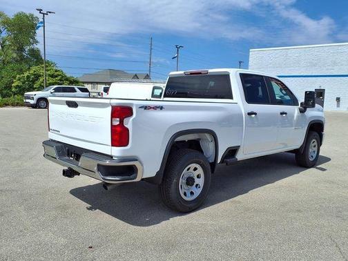 White 2026 Chevrolet Silverado 2500 Crew Cab, Standard Bed, WT, 4WD