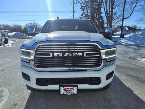 2024 RAM 2500 Laramie Crew Cab 4x4 6'4' Box