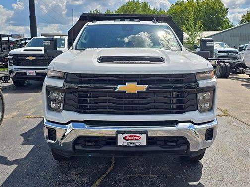 2025 Chevrolet Silverado 3500 WT