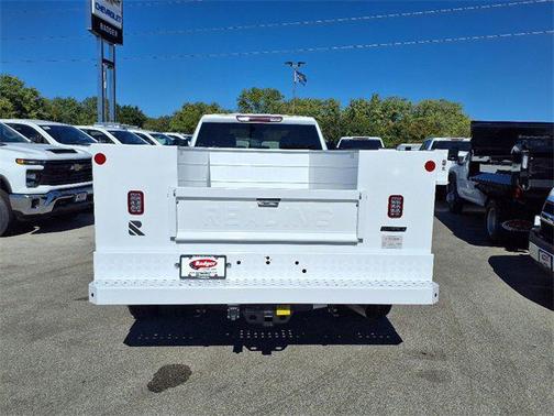2025 Chevrolet Silverado 3500 WT