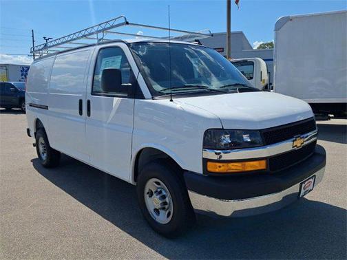 2025 Chevrolet Express 2500 RWD 2500 Regular Wheelbase WT