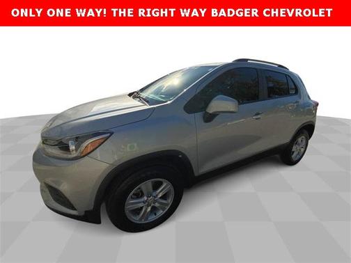 Gray 2022 Chevrolet Trax LT
