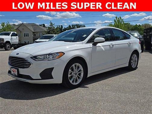 2020 Ford Fusion SE