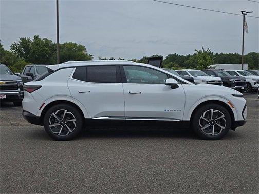 2025 Chevrolet Equinox EV LT