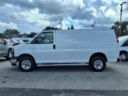 2023 GMC Savana 2500 Work Van