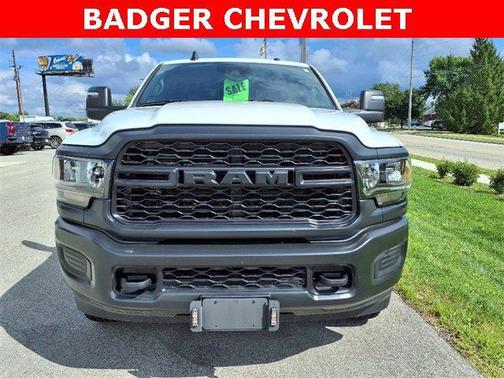 2024 RAM 3500 Tradesman Crew Cab 4x4 8' Box