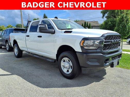 2024 RAM 3500 Tradesman Crew Cab 4x4 8' Box