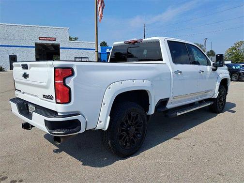 2024 Chevrolet Silverado 2500 High Country