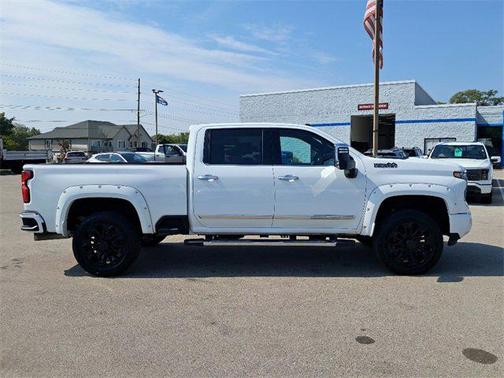 2024 Chevrolet Silverado 2500 High Country