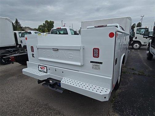 2025 Chevrolet Silverado 3500 WT