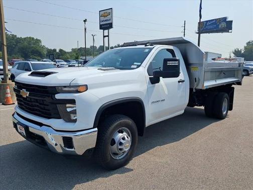 2025 Chevrolet Silverado 3500 WT
