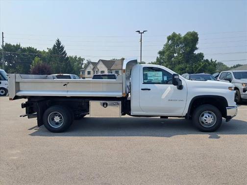 2025 Chevrolet Silverado 3500 WT