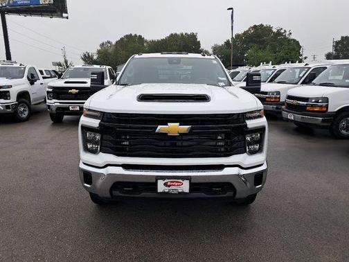 2025 Chevrolet Silverado 3500 WT