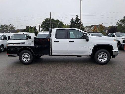 2025 Chevrolet Silverado 3500 WT