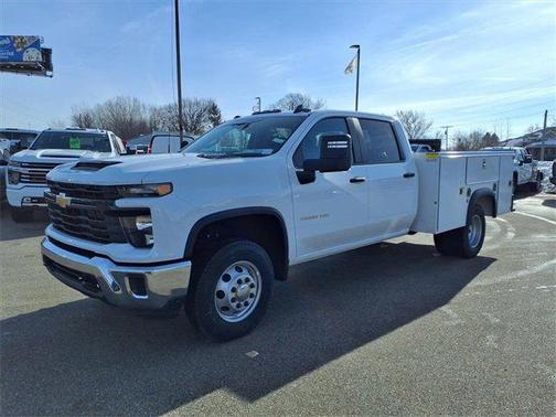 2025 Chevrolet Silverado 3500 WT