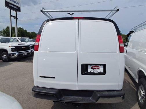 2025 Chevrolet Express 2500 RWD 2500 Regular Wheelbase WT