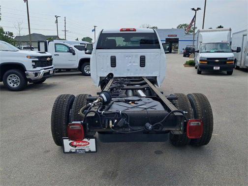 2025 Chevrolet Silverado 3500 WT