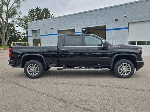 2025 Chevrolet Silverado 2500 LTZ