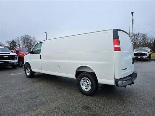 2025 Chevrolet Express 3500 RWD 3500 Extended Wheelbase WT