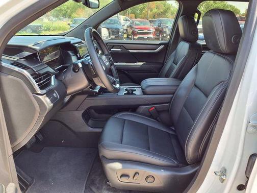 White 2025 GMC Acadia FWD Elevation