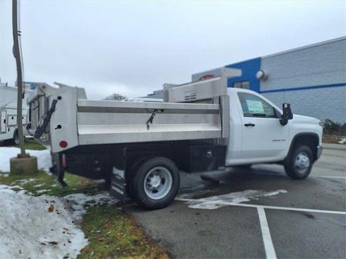 2026 Chevrolet Silverado 3500 WT