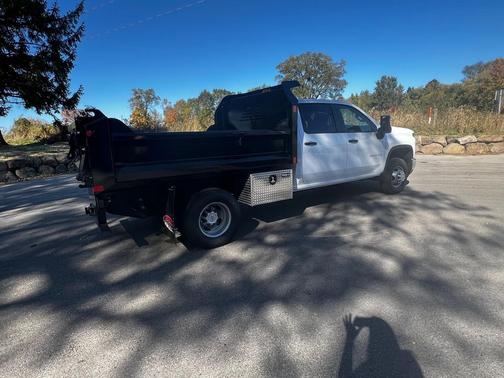 2024 Chevrolet Silverado 3500 WT