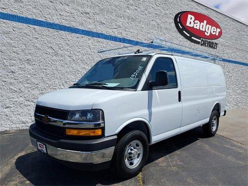 2025 Chevrolet Express 2500 RWD 2500 Regular Wheelbase WT