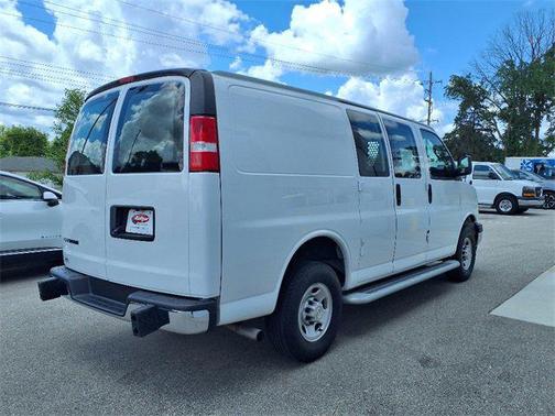 2023 GMC Savana 2500 Work Van