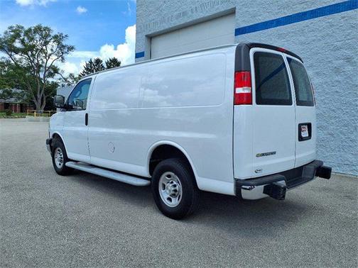2023 GMC Savana 2500 Work Van