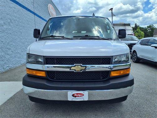2023 GMC Savana 2500 Work Van