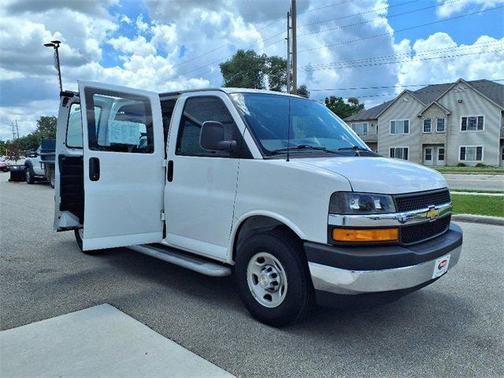 2023 GMC Savana 2500 Work Van