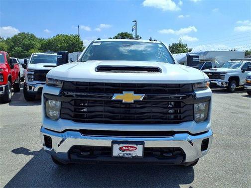 2025 Chevrolet Silverado 2500 WT