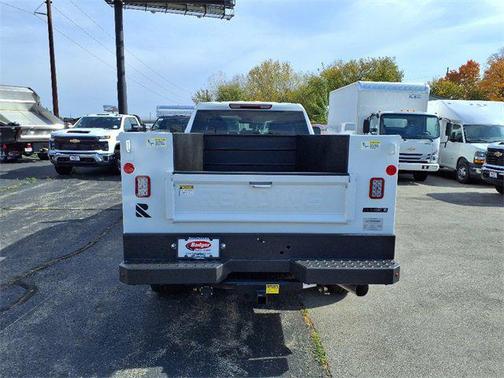 2025 Chevrolet Silverado 3500 WT